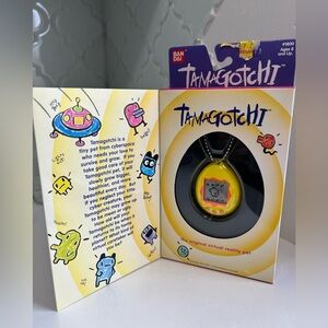 Original 1996-1997 Tamagotchi - brand new w/ box